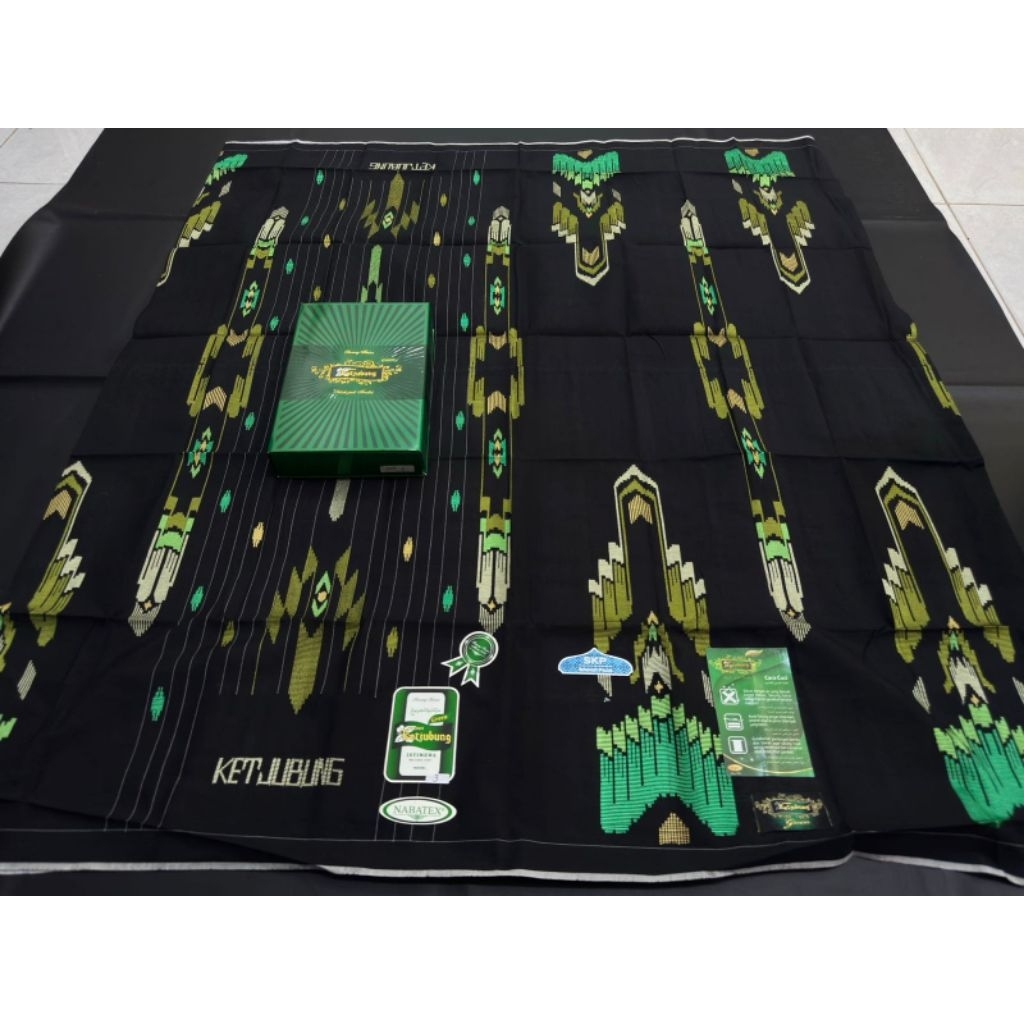 Sarung KETJUBUNG Green Mercerized Motif SKP