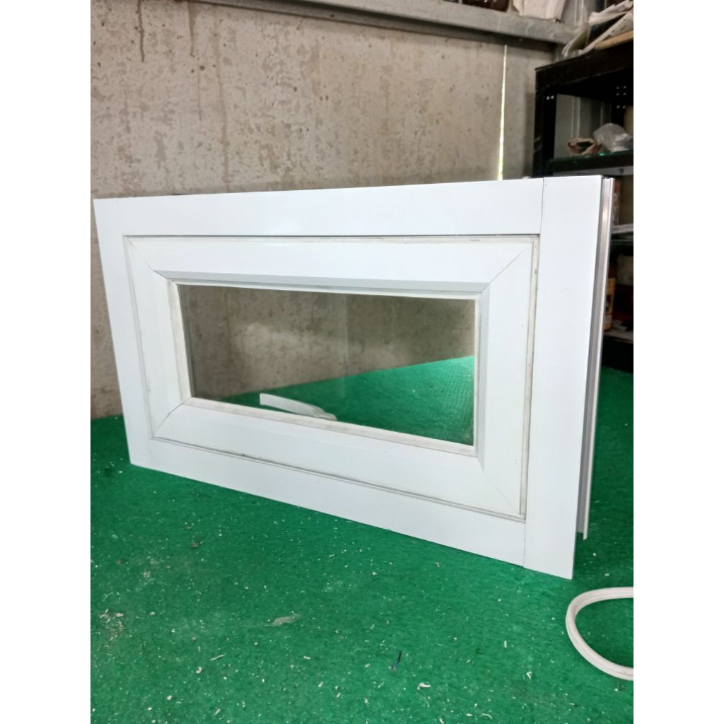 Jendela Aluminium 40x80/Jendela Boven Aluminium/Jendela Kecil Aluminium/Jendela Aluminium putih/Jend
