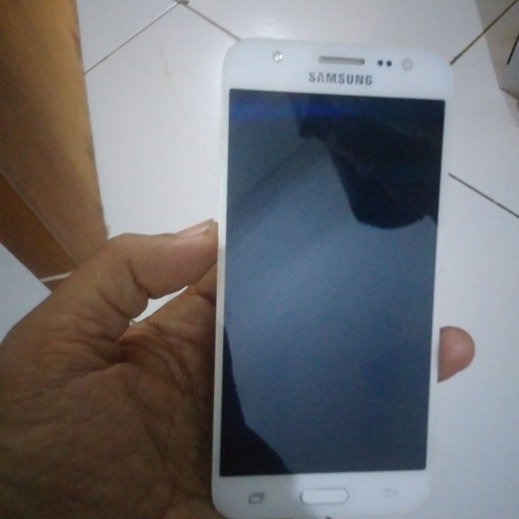 Lcd samsung SM- J500G/DS tested