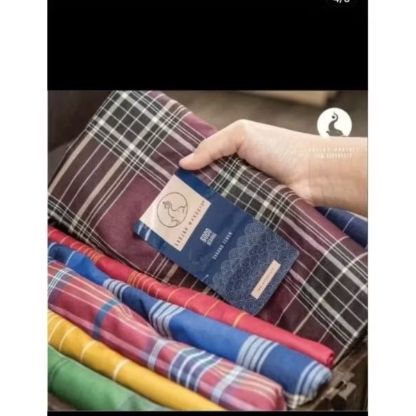 Sarung Gajah Manggis