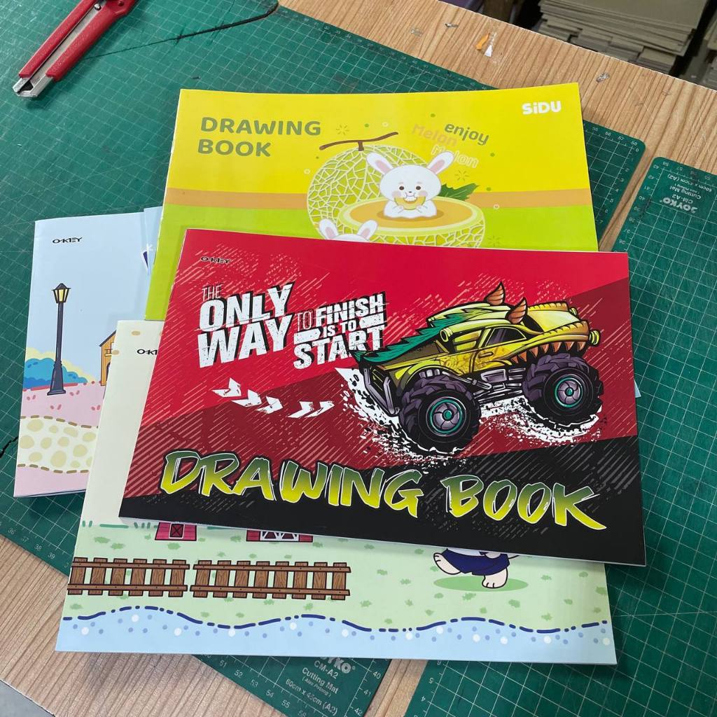 

Buku Gambar A4 Okey Kiky Cewek / Cowok