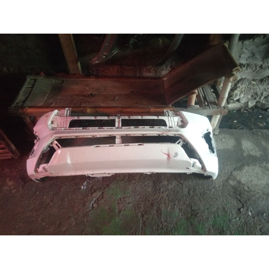 bemper depan Innova reborn venturer 2021 2022