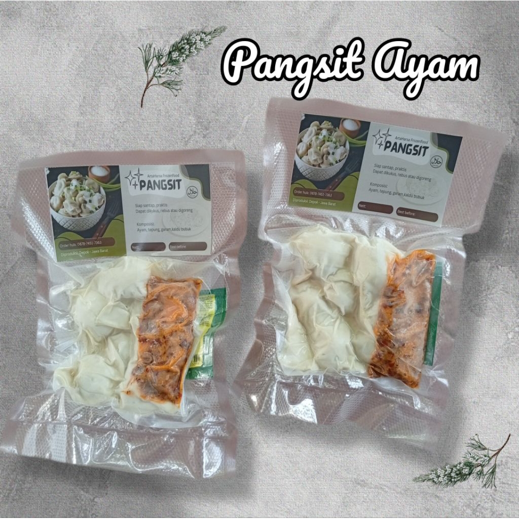 

PANGSIT AYAM isi 7pcs lengkap dengan Chili Oil dan Bumbu bakso mama suka