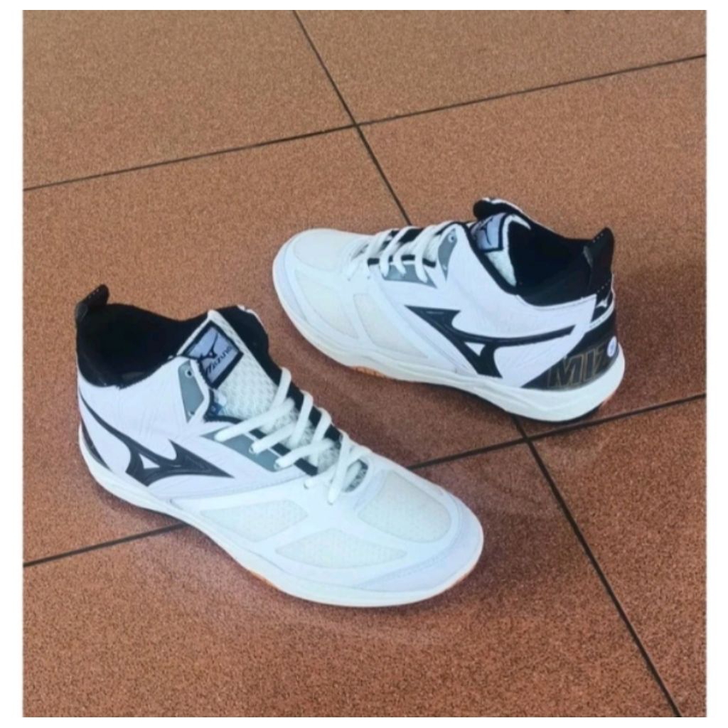 sepatu folly jumbo uk 44/45/46 sepatu olahraga jumbo sepatu sneakers jumbo