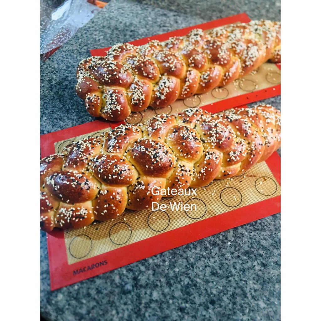 

Sourdough Challah Jumbo Bread