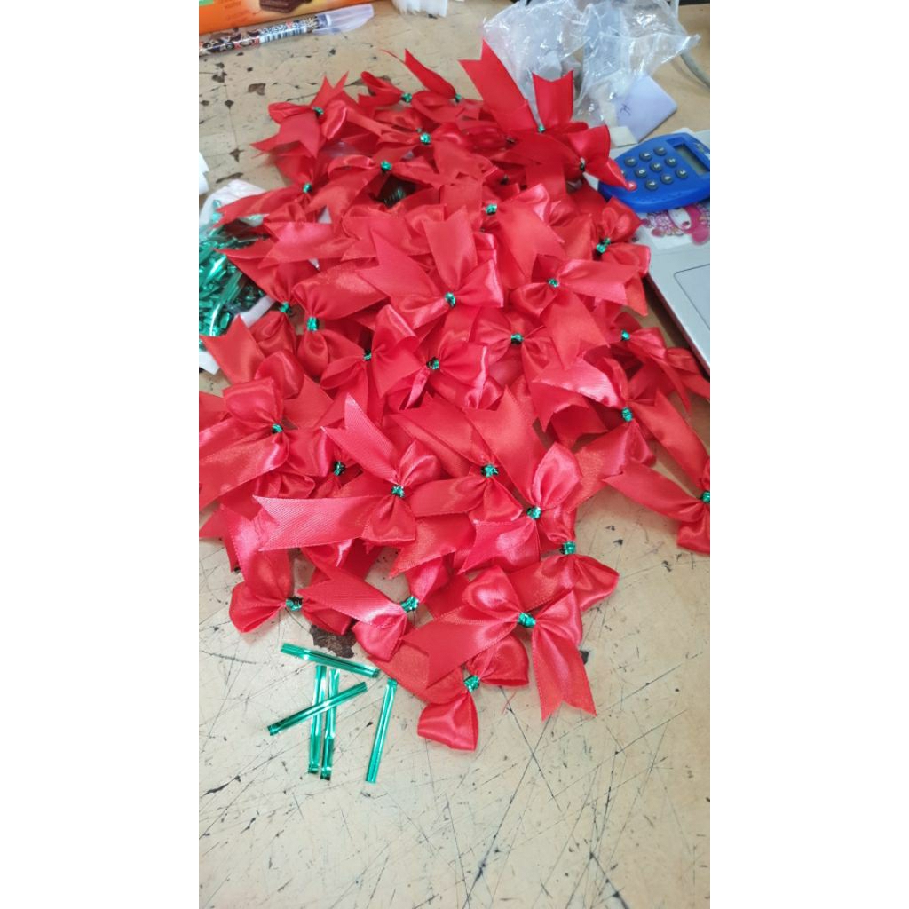 

(100pcs ) pita satin siap pakai 2cm #pitasatin #pitasiappakai #pitajadi #pita