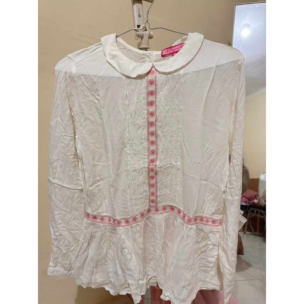 Kemeja NINETY DEGREES