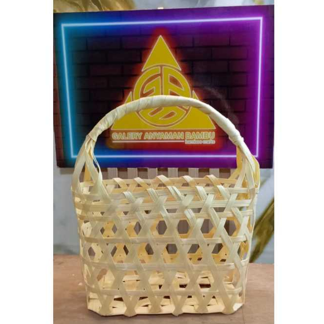 keranjang bambu rotan hampers anyaman bambu / besek hampers cantik keranjang parcel rotan