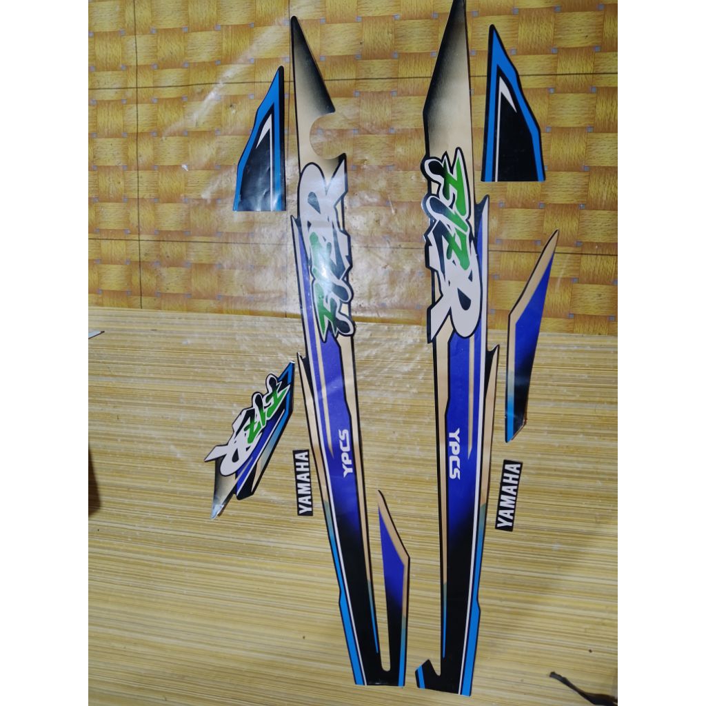 Striping fiz r biru tahun 98 stiker fiz r stiker motor Yamaha fiz r
