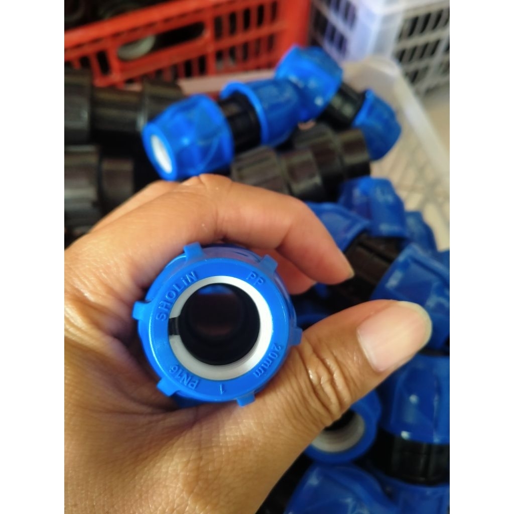 SAMBUNGAN PIPA HDPE 1/2 INCH (SHOLIN)