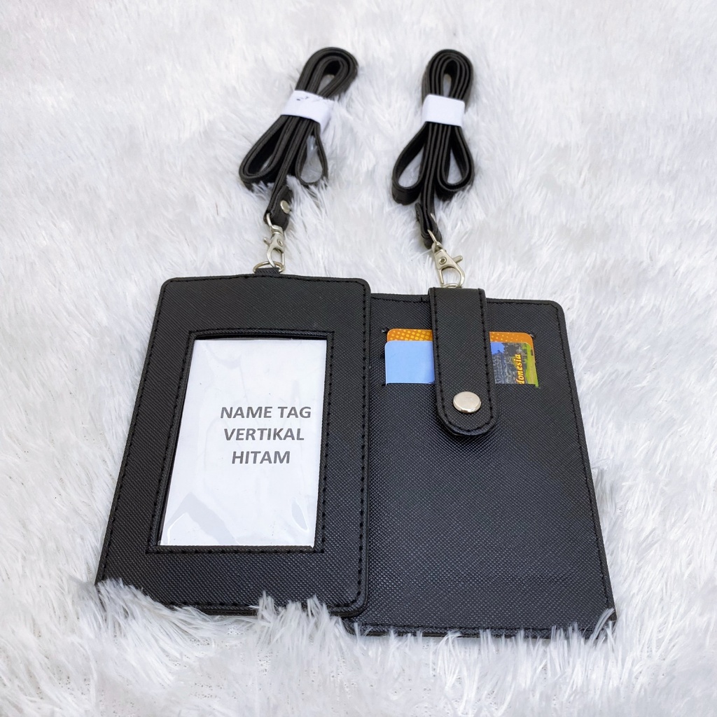 

NAMTAG CARD HOLDER DOMPET KARTU MURAH BERKUALITAS AR48