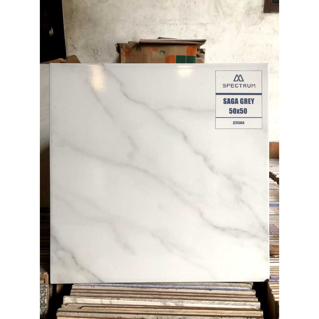 keramik spectrum saga grey 50x50