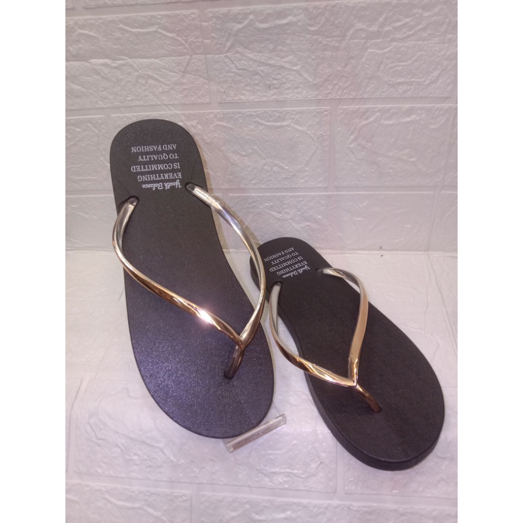 termurah sendal karet cewek import ukuran 37-40 merek balance Sandal Fashion