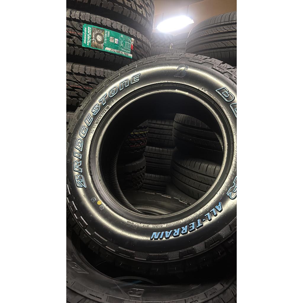 ban mobil semi offroad bridgestone dueler a/t 02 tahun nik terbaru.ban tubbles