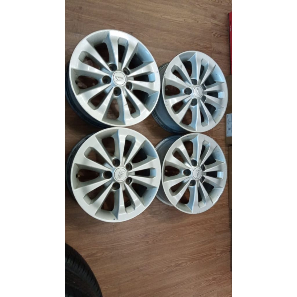 velg seken mobil terios r16 pcd 5x114 velg aja rush terios apv granmax dll