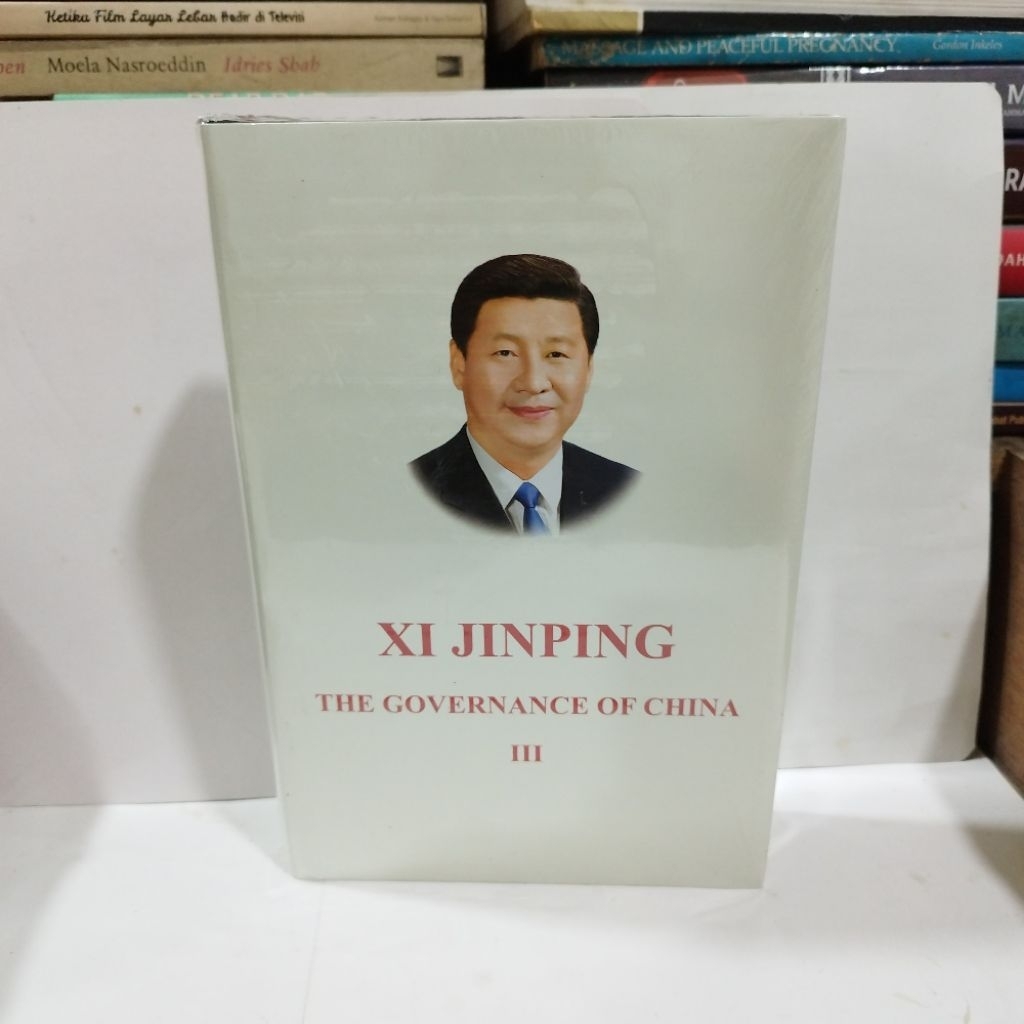 Xi Jinping : The Governance Of China III (Original)