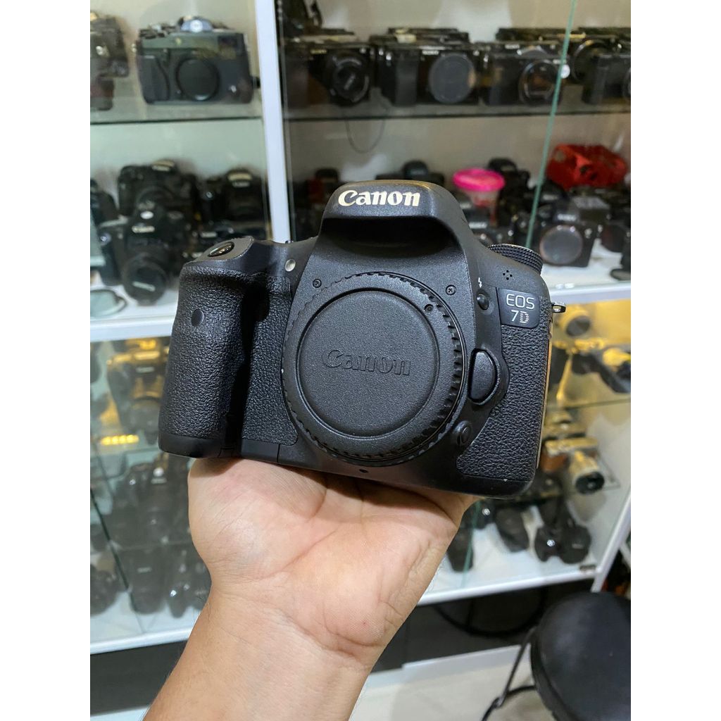 CANON 7D BODY ONLY MURAH MERIAH BEKAS MULUS CANON 7D BODY ONLY