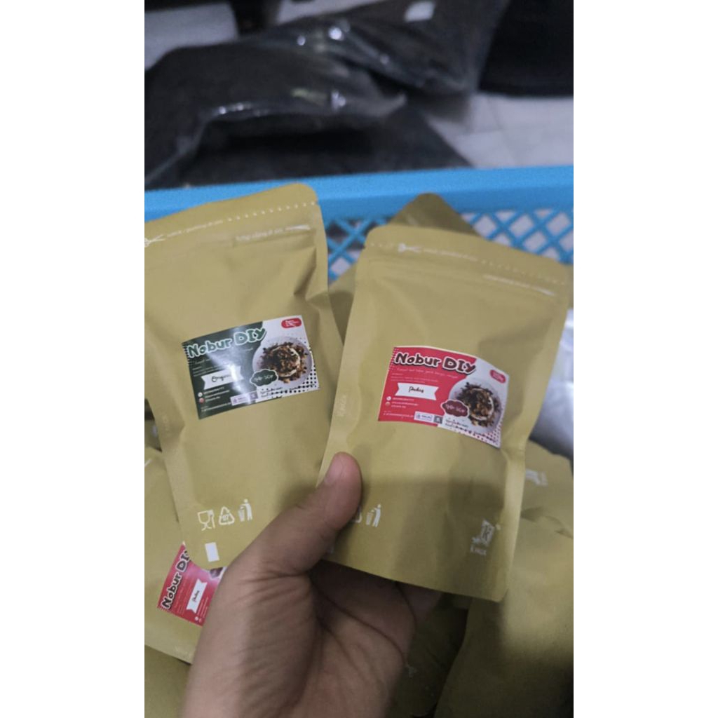 

NORI RUMPUT LAUT TABUR/ NORI KREMES/ NOBUR 50GR