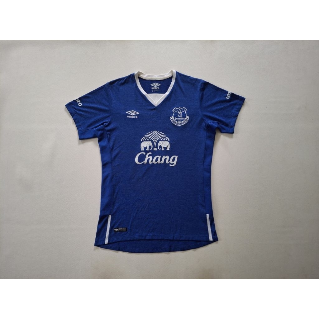 JERSEY BOLA UMBRO EVERTON HOME TAHUN 2015/2016