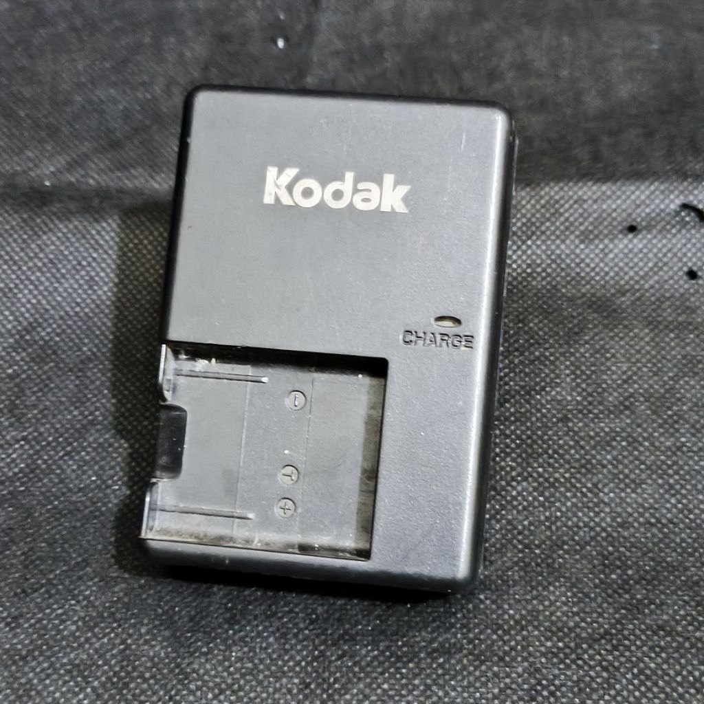 Charger baterai kamera kodak original second