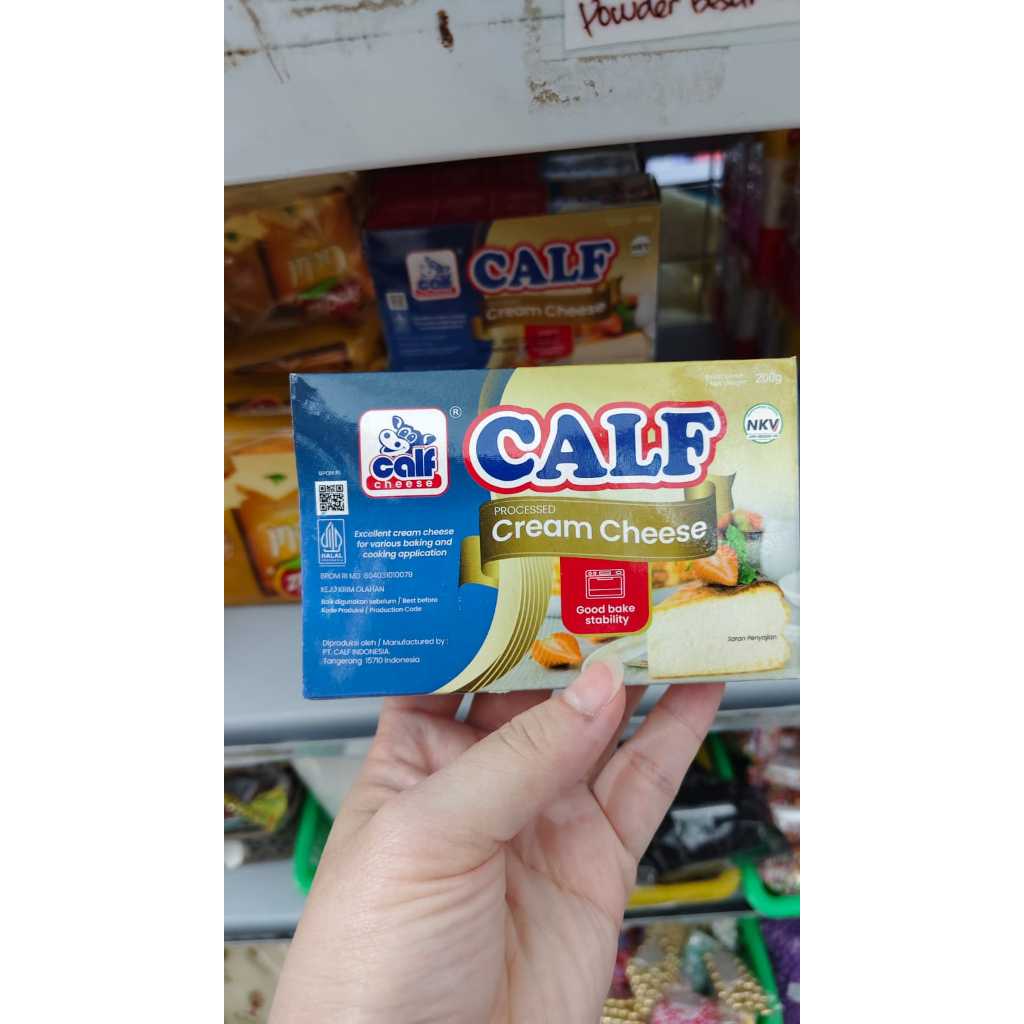 

CALF Cream Cheese 200gr (suhu ruang)