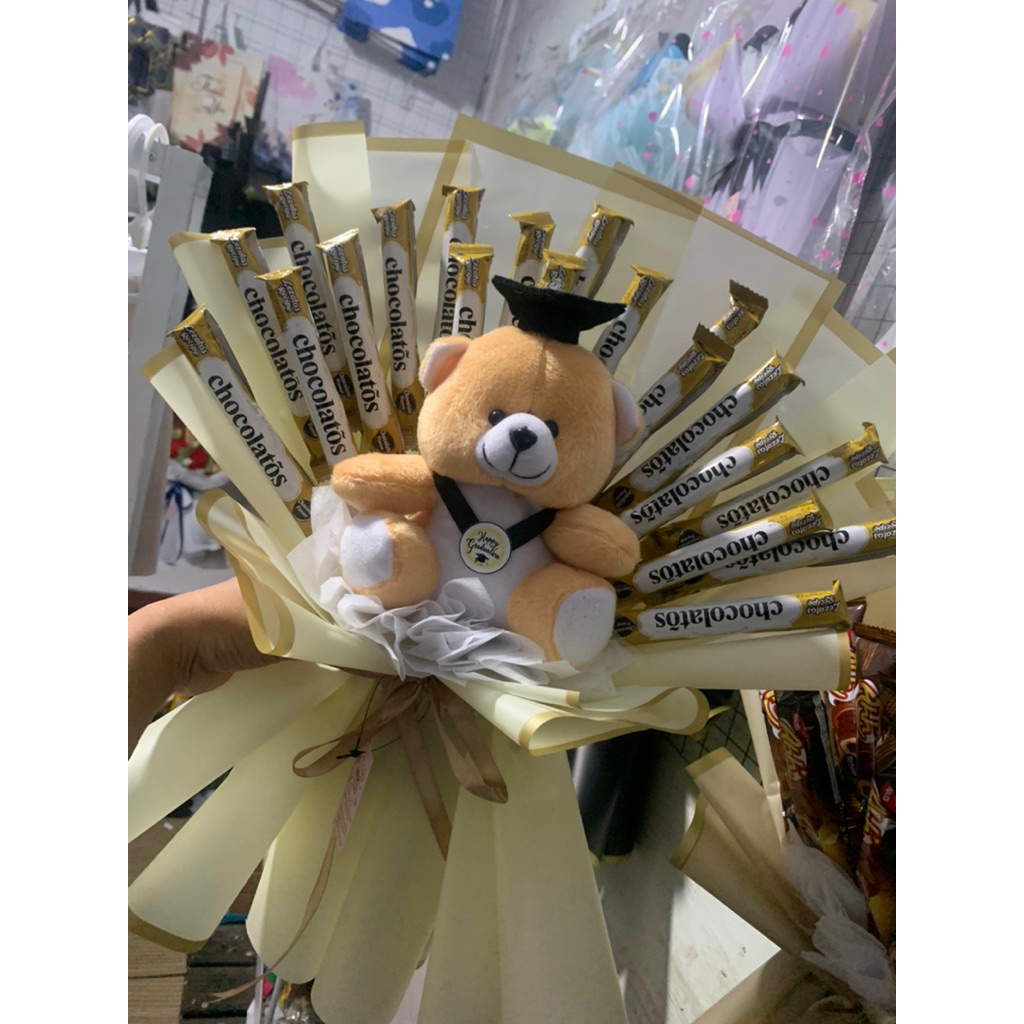 

Buket Snack medium mix boneka wisuda | Handbuket_astambul