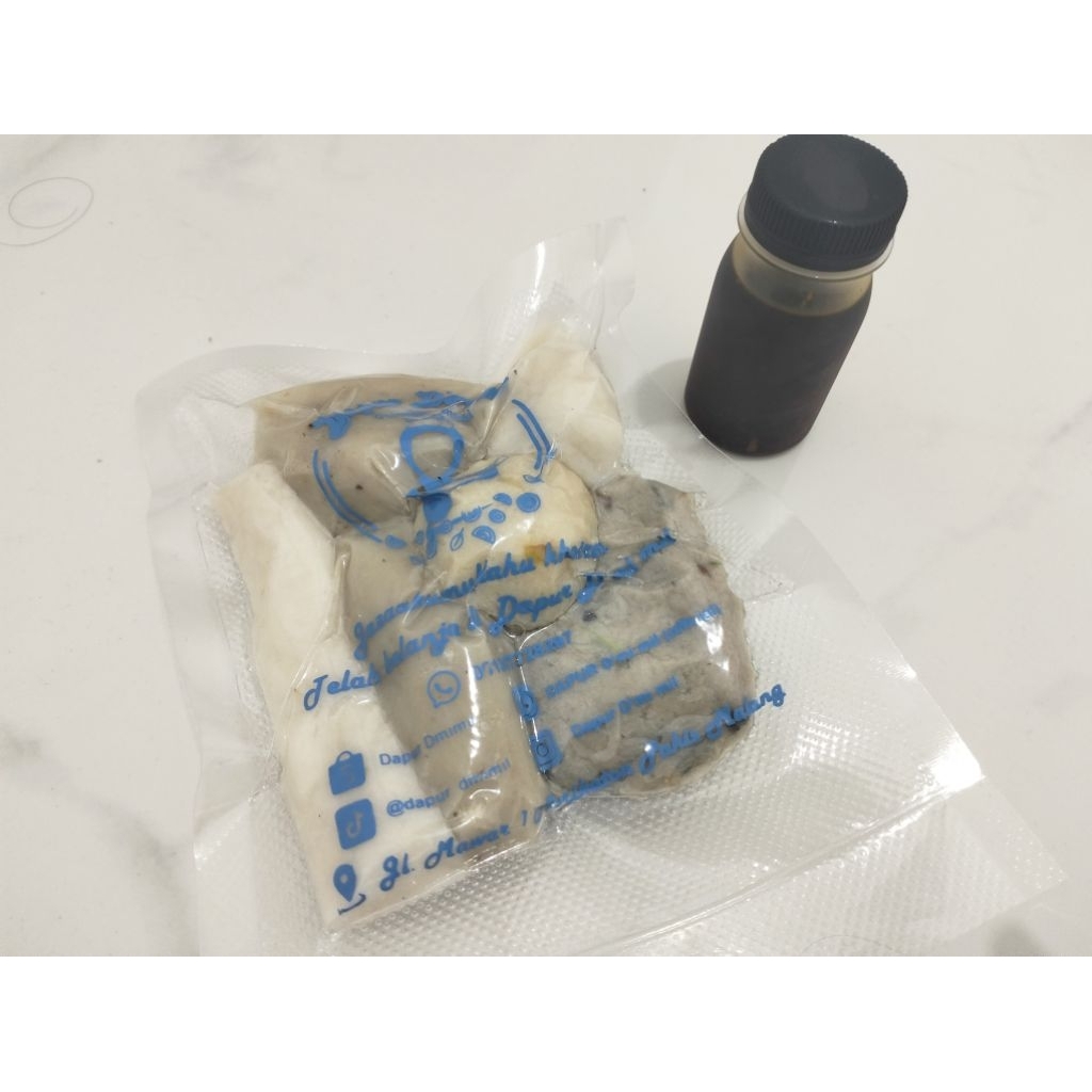 

Pempek (Frozen) ikan tenggiri Varian Lengkap Free Cuko