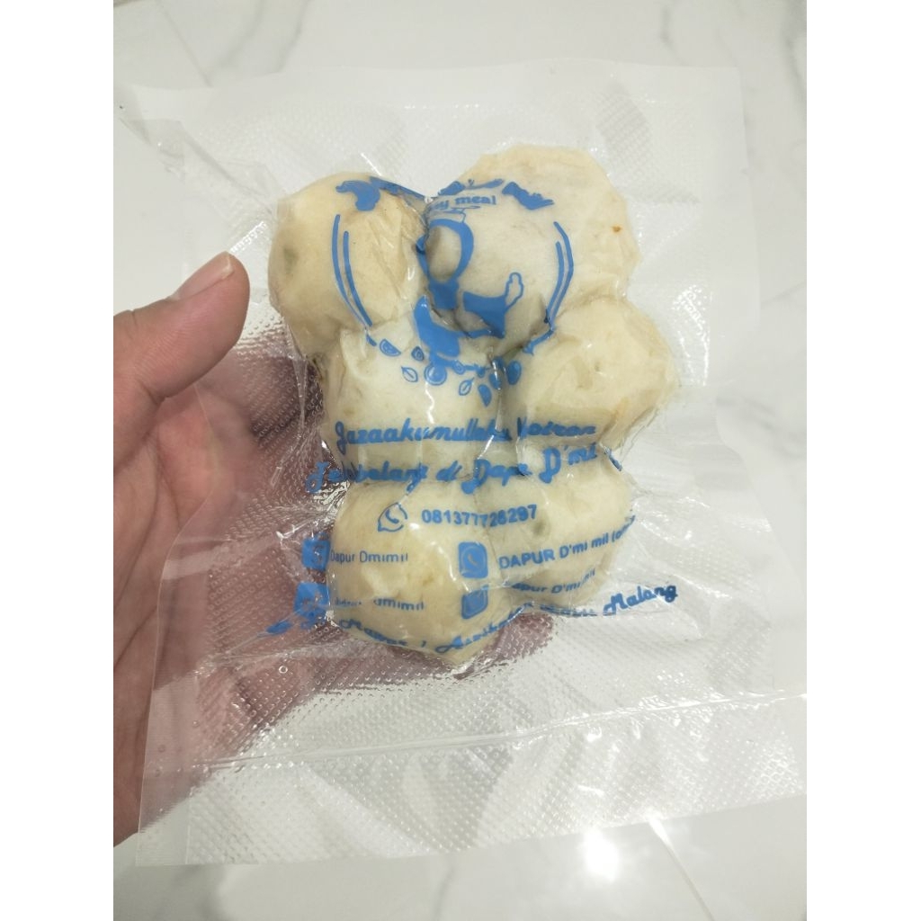 

Pempek (Frozen) ikan tenggiri Paket Adaan Free Cuko