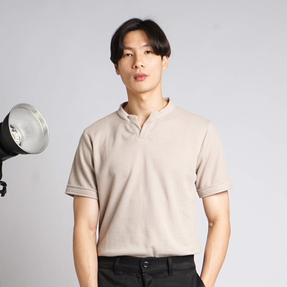 KODE C88A Nawla  Baju Atasan Pria Lengan Pendek Bahan Waffle Knit Berkerah V Neck  Kaos HM  Kaos Uni