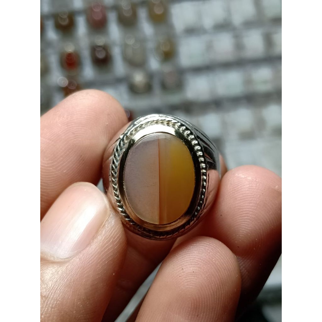 cincin batu kendit antik