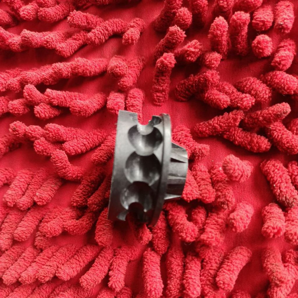 Sprocket motor power window Mazda 323, 626  Ford laser original