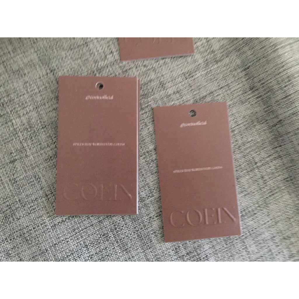 

hangtag emboss 8x4,5 cm