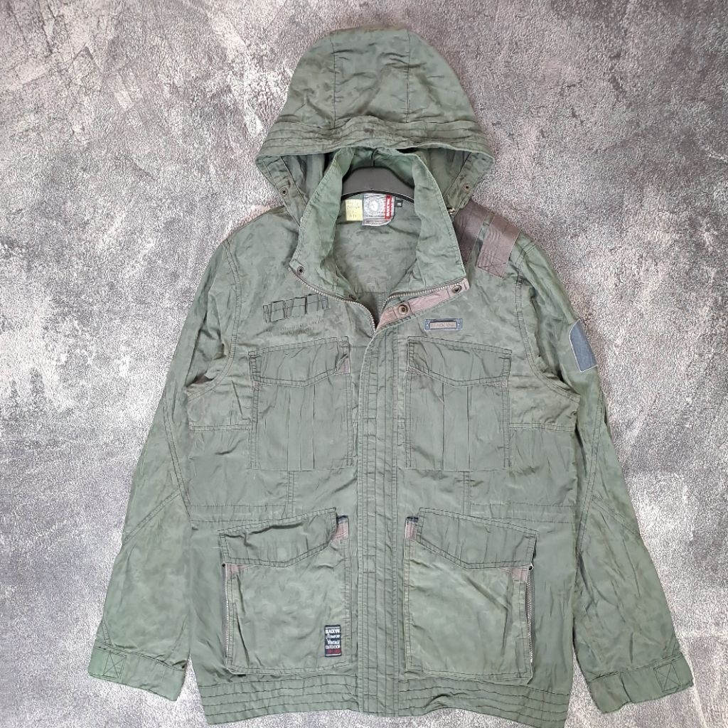 JAKET PARKA OUTDOOR BY BLACK YAK SIZE L