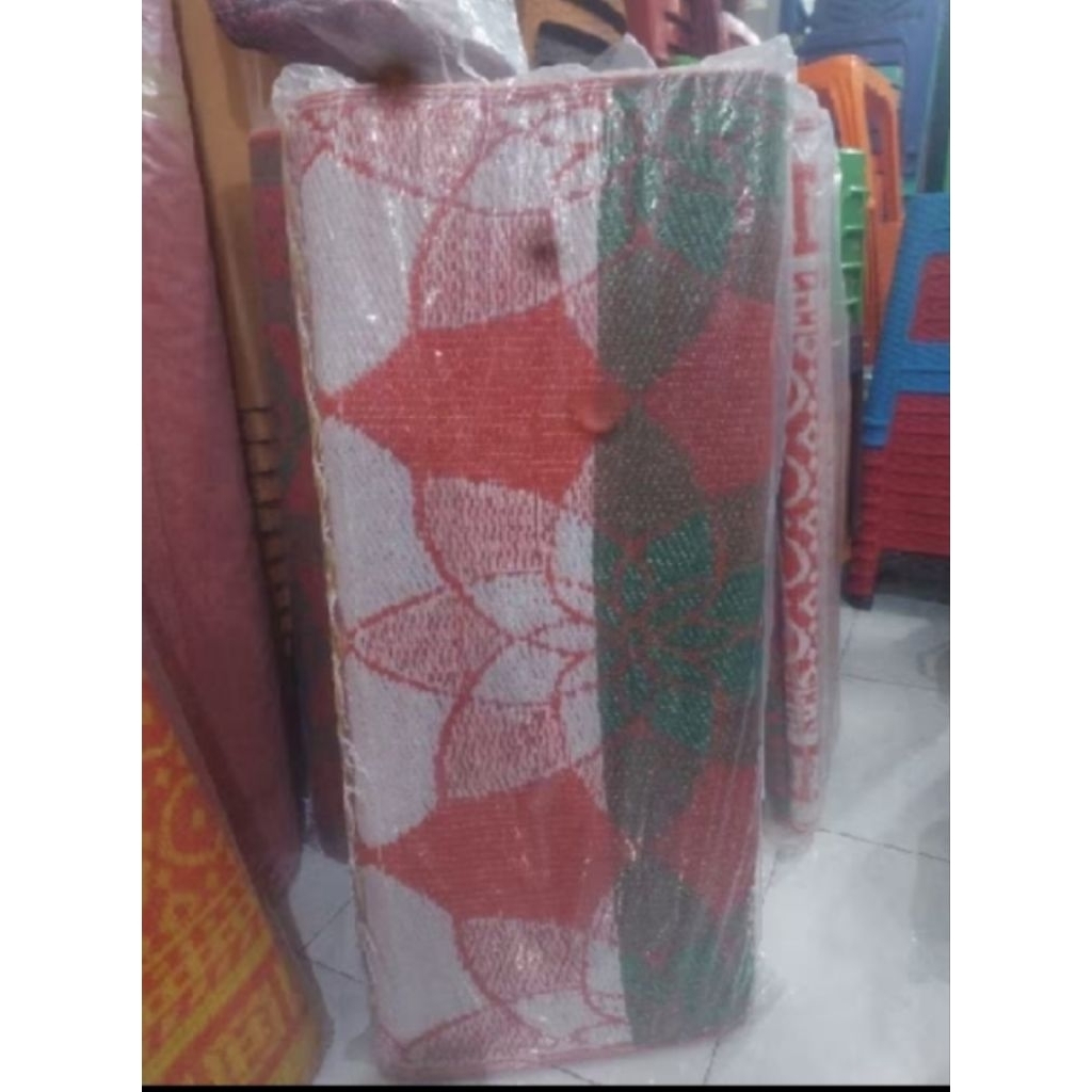 tikar plastik lipat dua/tikar plastik cap gunung super ukuran 2x2/tikar lesehan bahan bagus