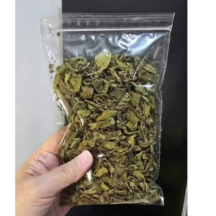 

Teh hijau kering pilihan tanpa batang 50gr