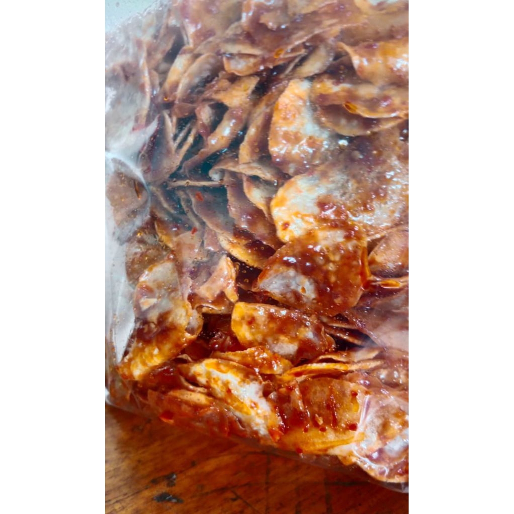 

kripik talas ( mbote) bumbu rujak pedes manis