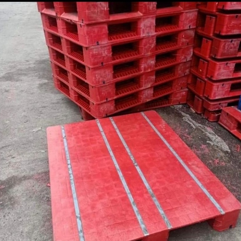 

KODE W95X palet plastik plat 12x1x16