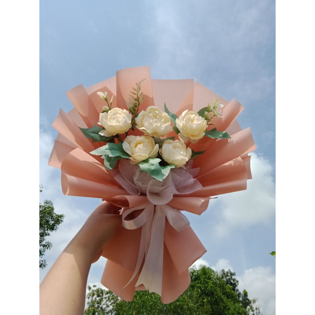 buket bunga artificial / buket bunga wisuda / buket bunga lamaran