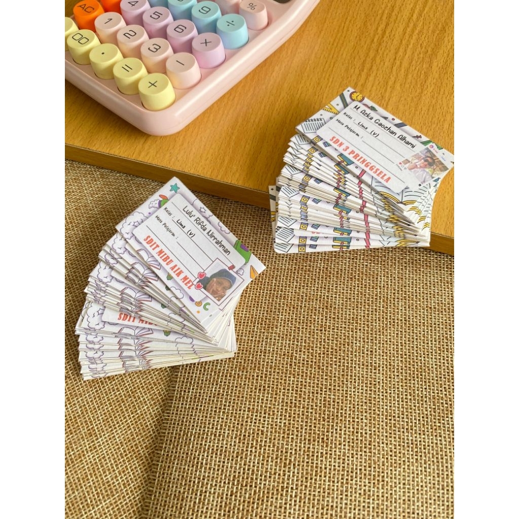 

ISI 40pcs STICKER MAPEL (KODE B) - Label buku pelajaran sekolah - sticker mata pelajaran bahan STICKER HVS