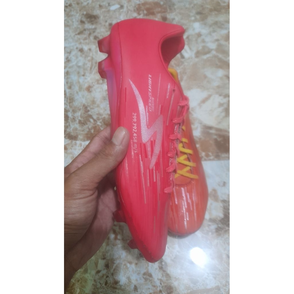 Ls Reborn size 41 second