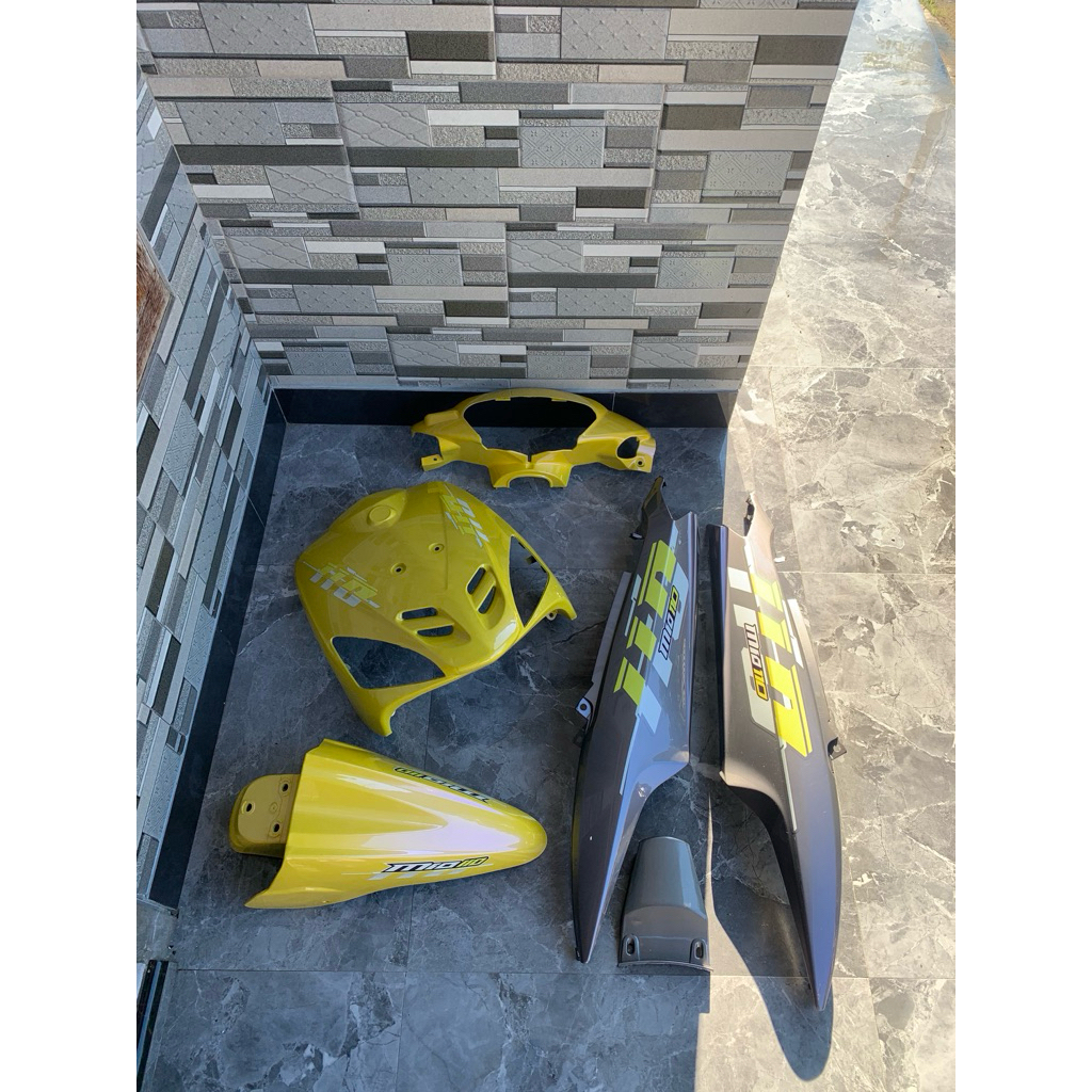 bodi full set yamaha mio sporty warna kuning abu abu lembayung