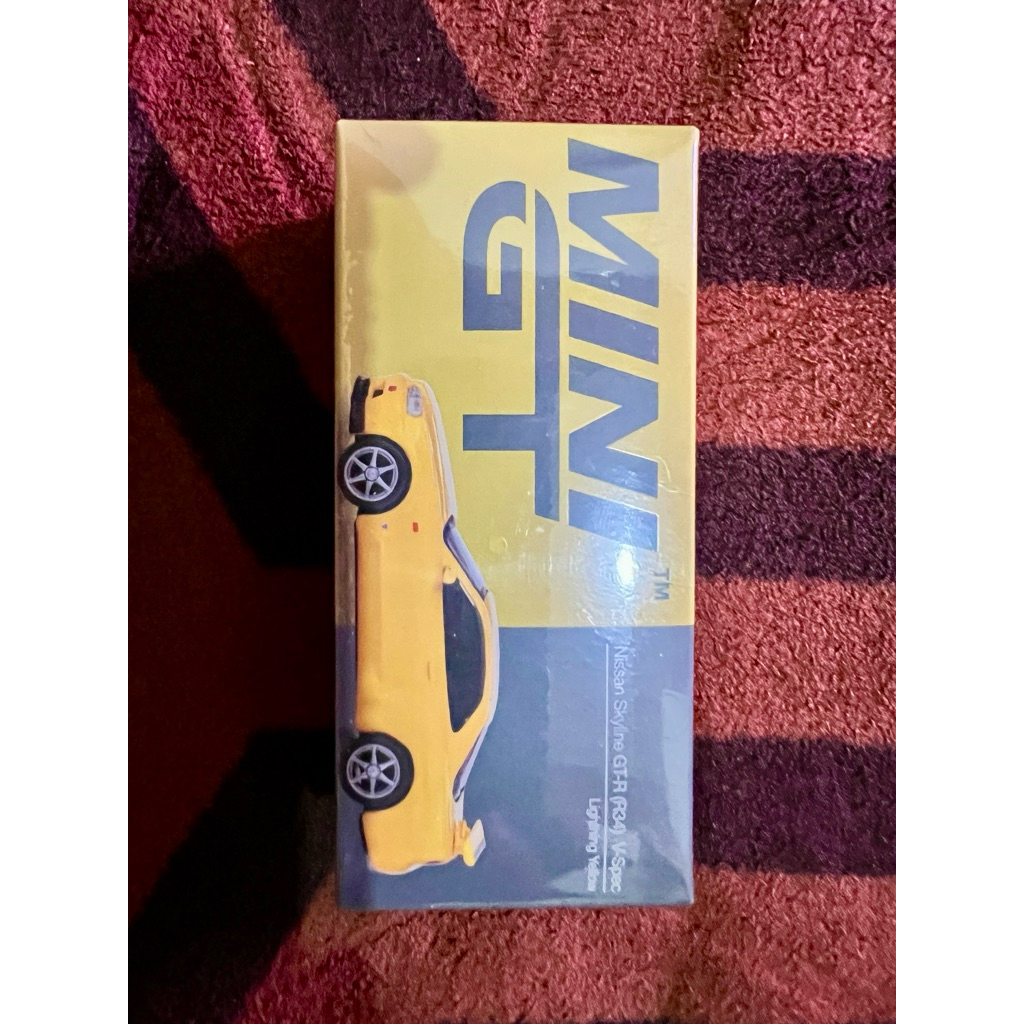 minigt Nissan Skyline GT-R R34 V-Spec
