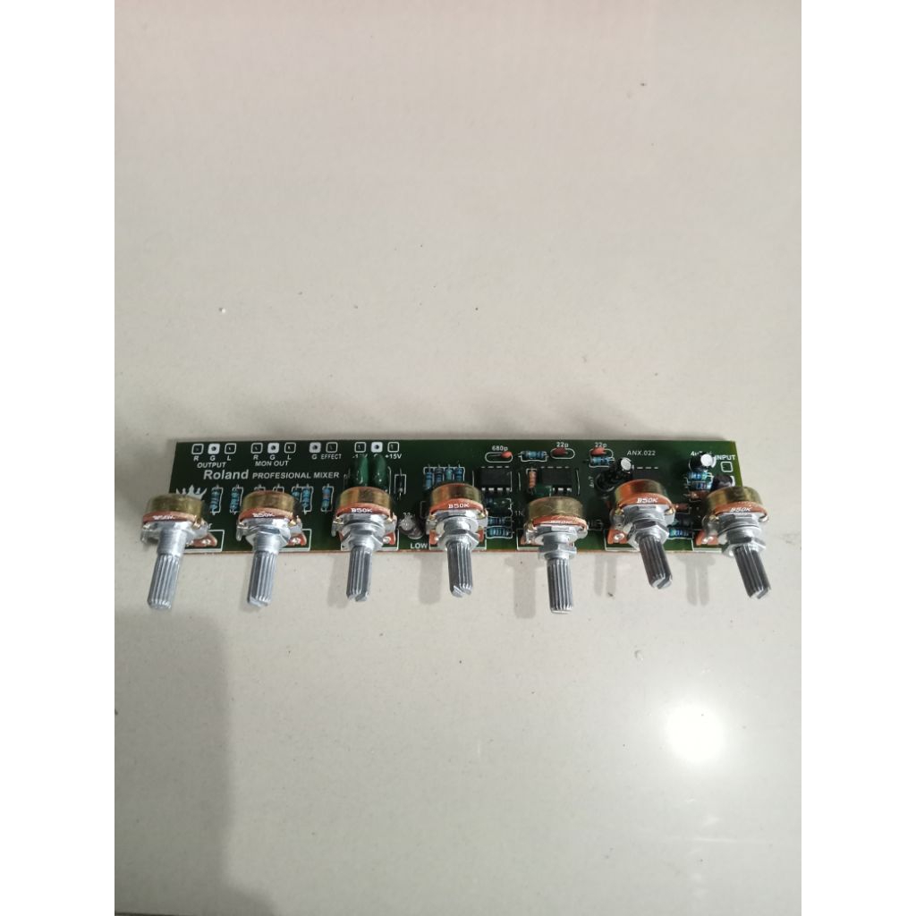 penguat mic 7 potensio roland