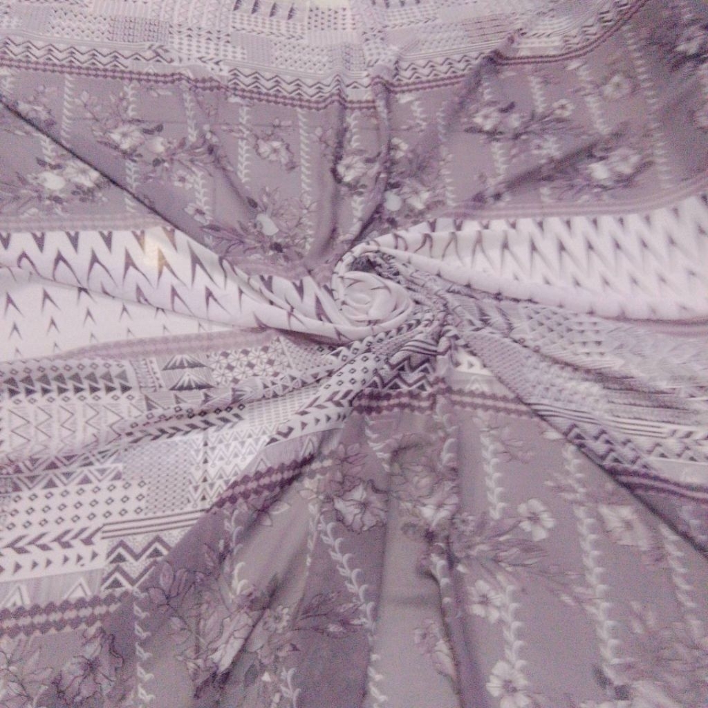 kain ceruty baby doll motif bunga - (ZK) -  kain ceruty motif - kain ceruty zara - kain bahan motif 