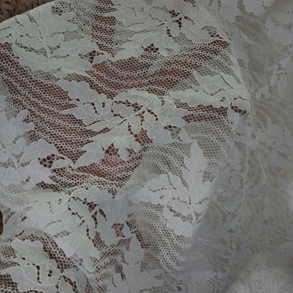 Kain Brokat Katun - Kain Brokat Premium - Kain Brokat Meteran - Kain Kebaya