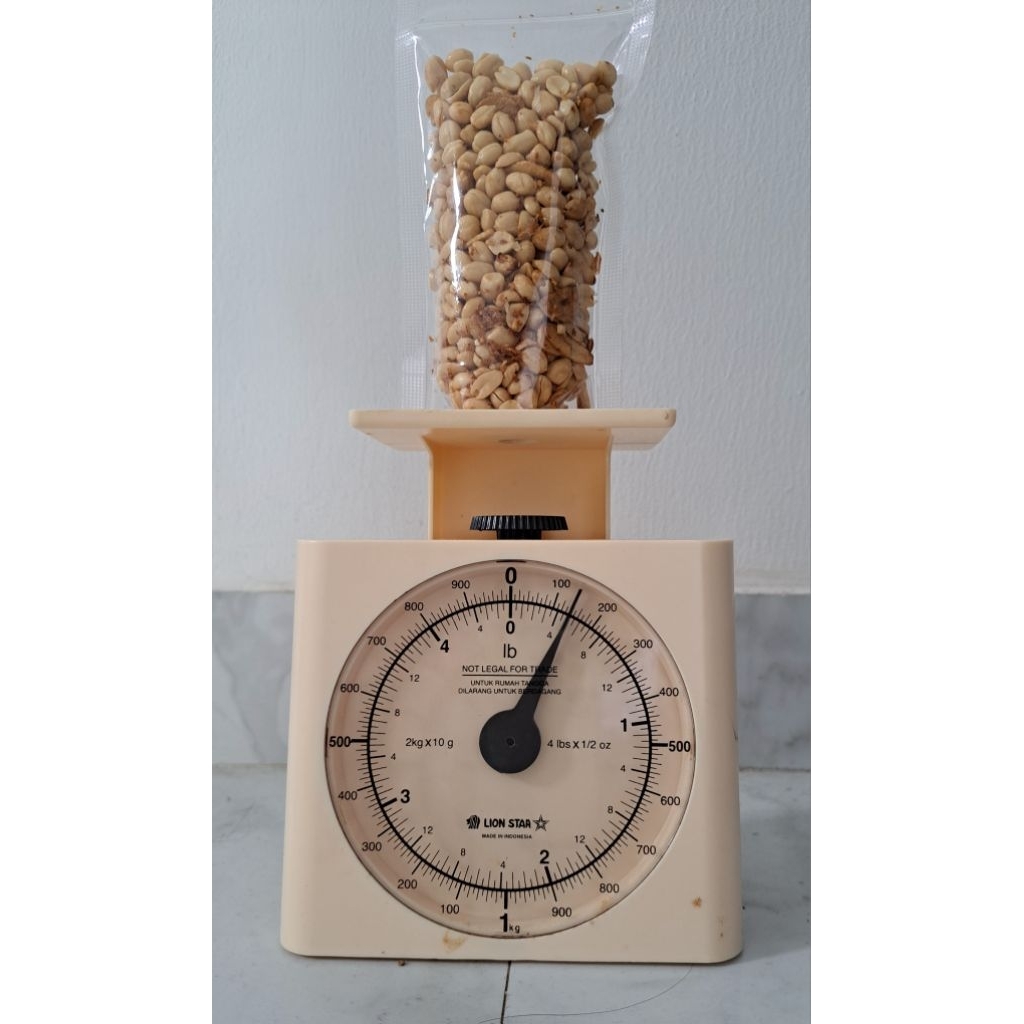 

kacang goreng crispy
