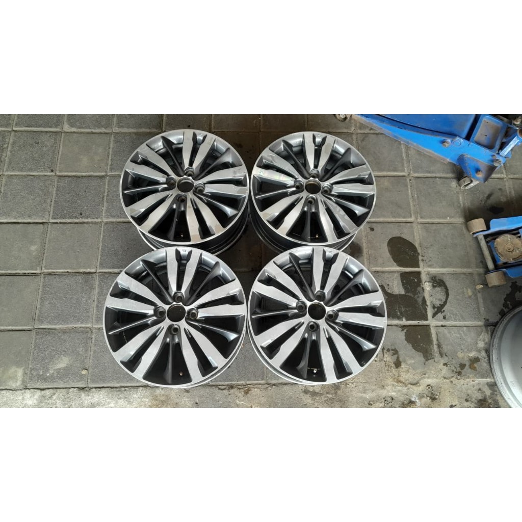 Velg Mobil Bekas Murah Original Jazz rs Ring 16 Brio Mobilio Yaris