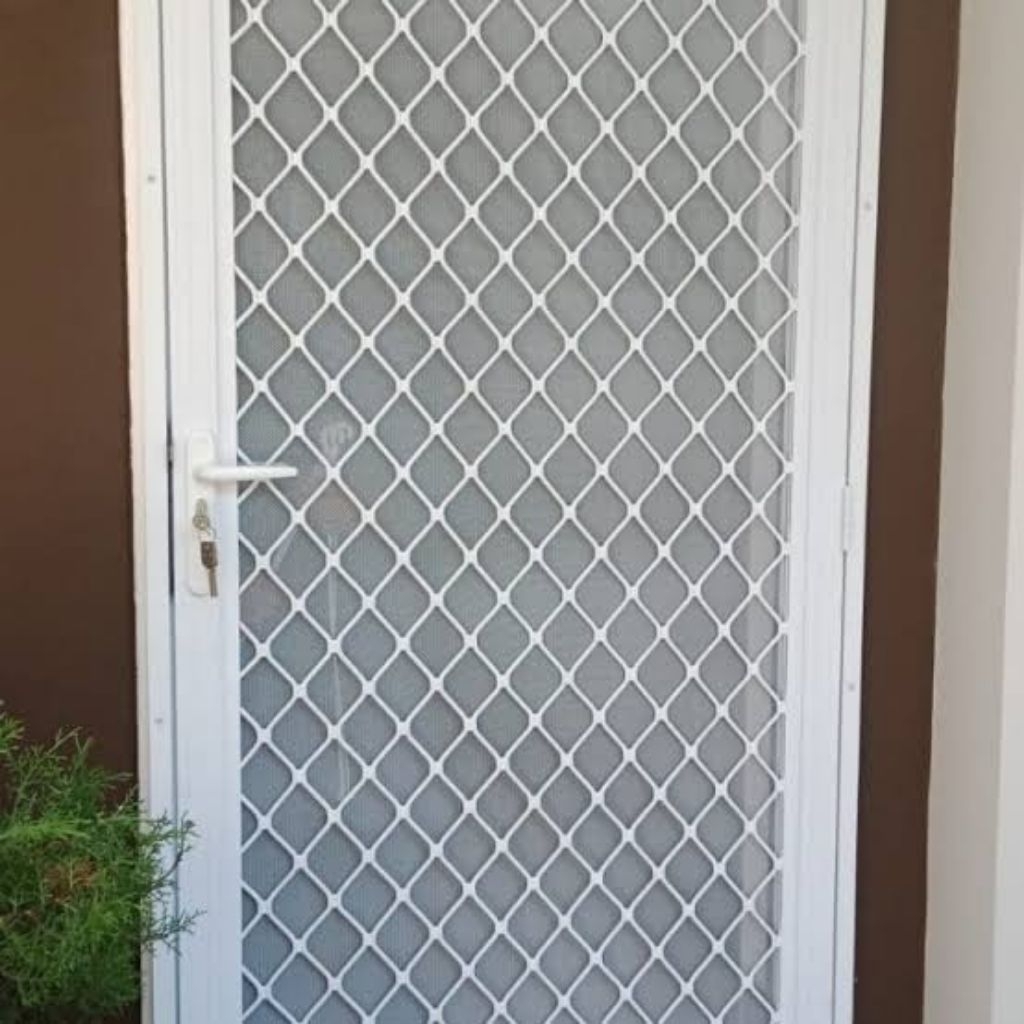 Pintu expanda kasa nyamuk