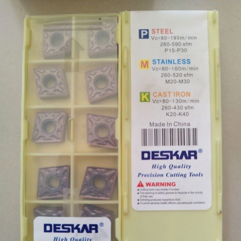 Insert bubut CNMG 120408 LF6018 DESKAR insert bubut cnc miling pahat harga terjangkau