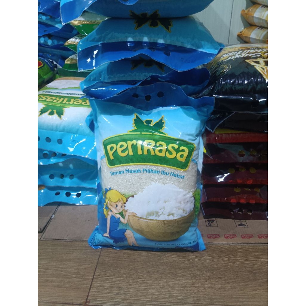 

beras perirasa biru 5kg